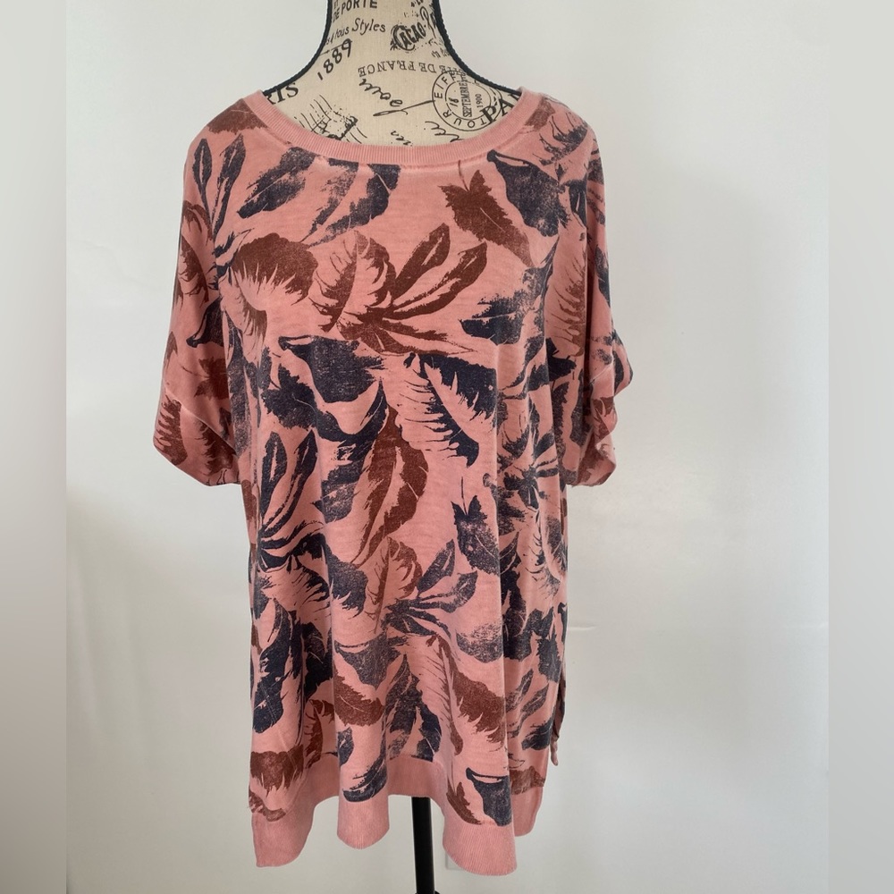 Dantelle 2X short sleeve blouse